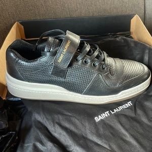 YSL black low top runners ( authentic)